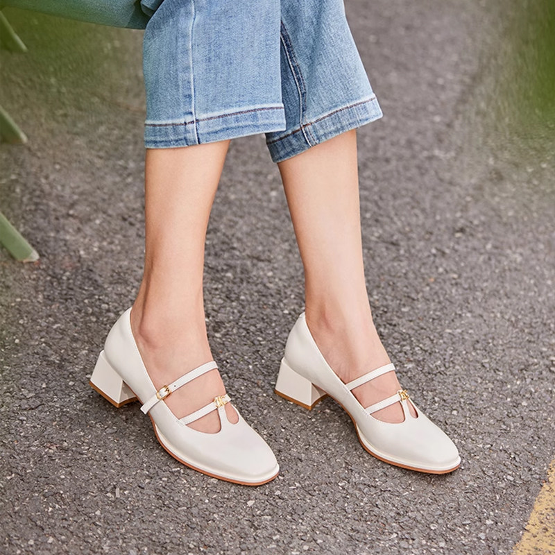 KISS CAT/接吻猫秋冬羊皮T字带玛丽珍鞋方头粗跟单鞋女KA54165-10,淘宝优惠券,粉丝福利购,淘宝优惠卷