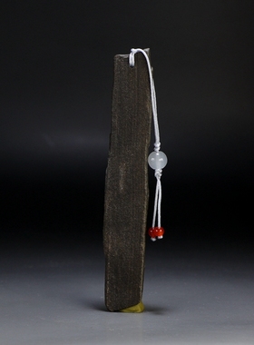 [手工原创]天然戈壁石仅打了个孔做的手玩件 文房雅器 楼叔孤品