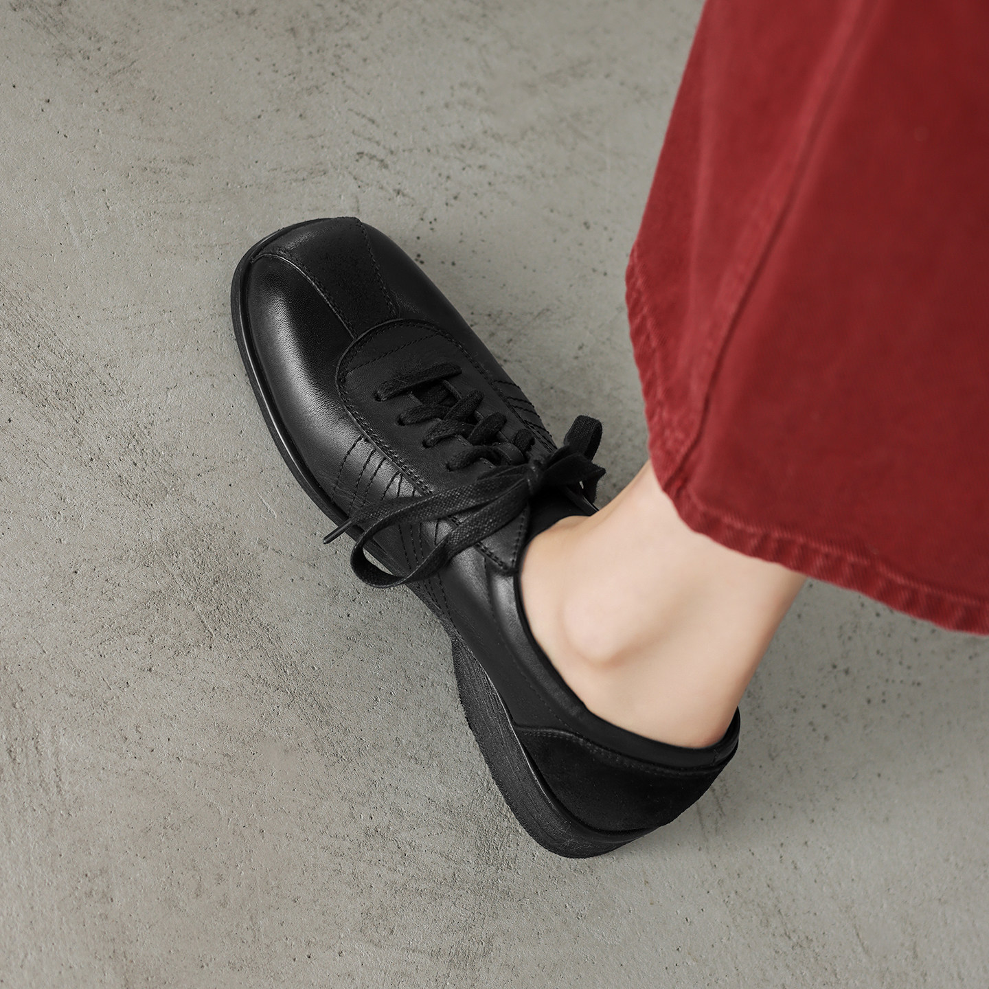 lorem香港 2026春季英伦复古小皮鞋粗跟方头系带休闲百搭深口单鞋,淘宝优惠券,粉丝福利购,淘宝优惠卷