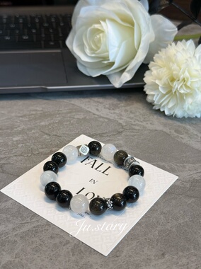 原创天然银曜石白月光手链女款单圈简约百搭饰品礼物送女友