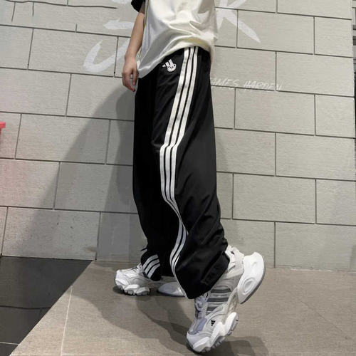 阿迪达斯休闲裤女裤春季新款快干透气宽松辣妹运动裤香蕉裤KC1492 - 图1