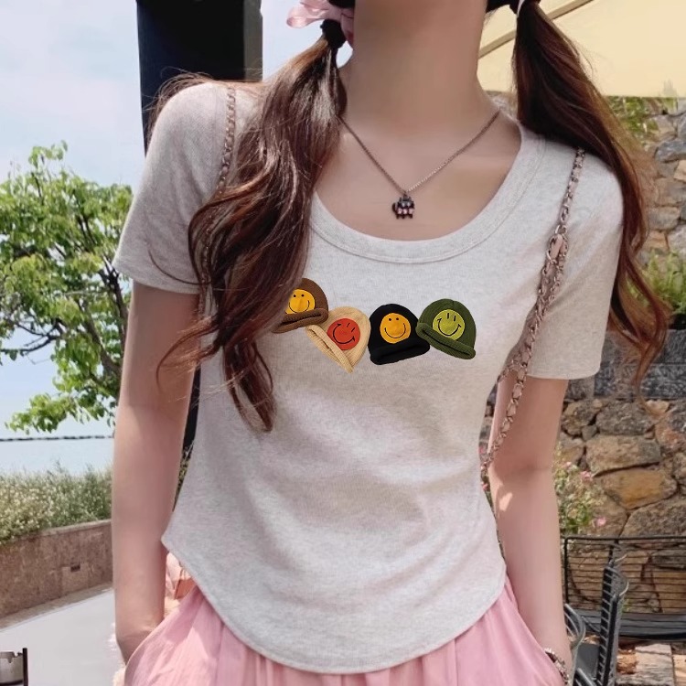 设计感印花u领短袖t恤女装夏季高级小众不撞款弧形下摆上衣遮肚子 - 图0