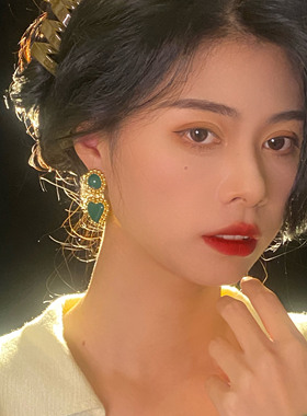 有点蓝暮光之城法式复古耳环女