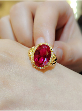 新款黄金色戒指经典仿红皓石方蛋