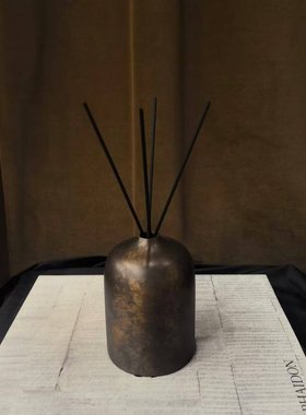 中古风复古风纯铜原创小花器摆件样板间售楼处少众高端纯铜装饰品