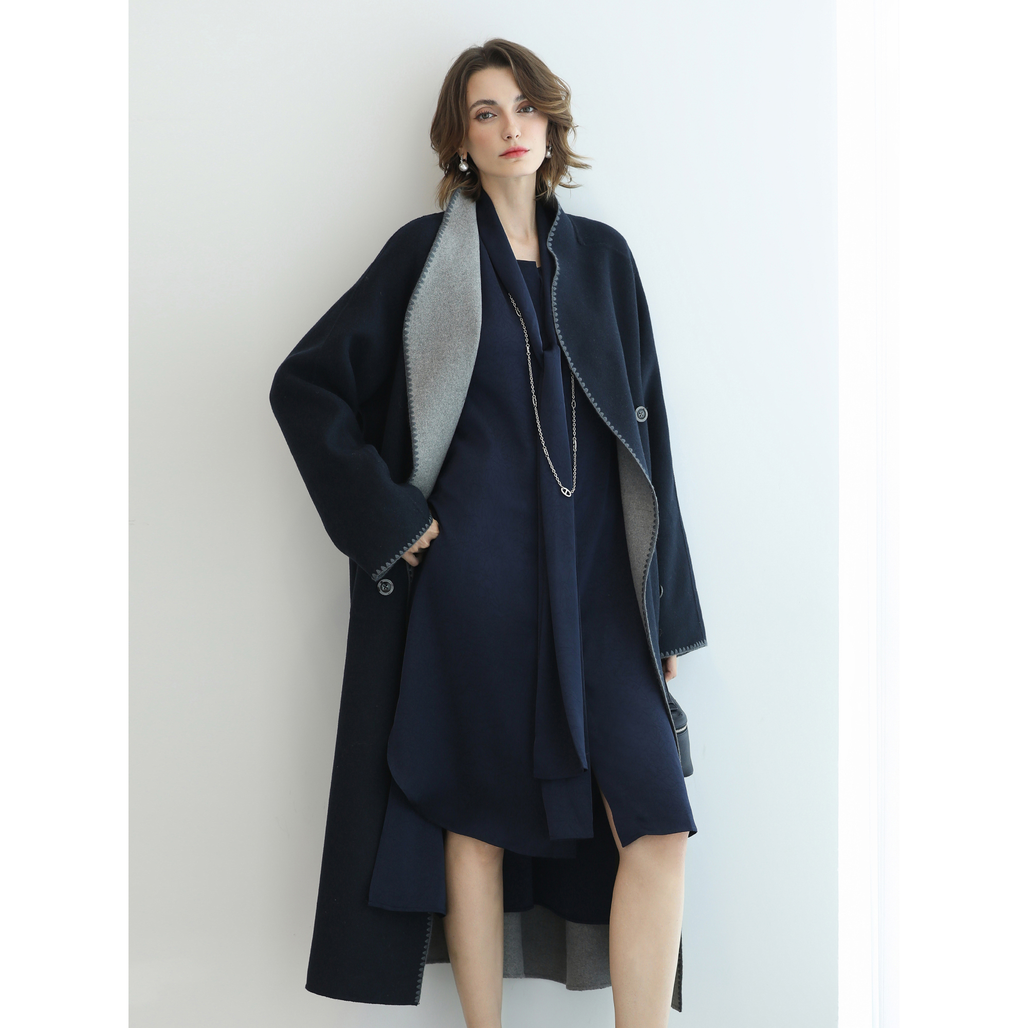 A multi-wear long woolen jacket