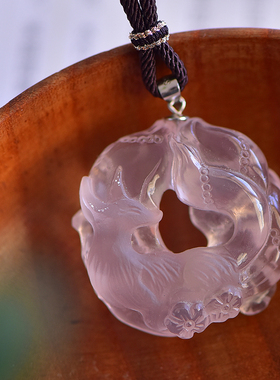 鲍氏水晶粉水晶九尾狐吊坠