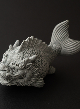 晨翔青砂石国潮风招财鱼茶宠摆件