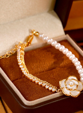 原创设计正圆珍珠山茶花手链女时尚轻奢滴釉高级感手串送女友配饰