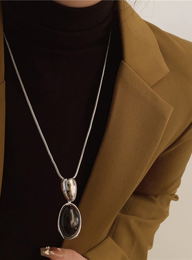 椭圆树脂吊坠项链轻奢复古