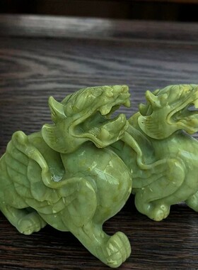 新中式绿岫玉貔貅玉雕招财镇宅