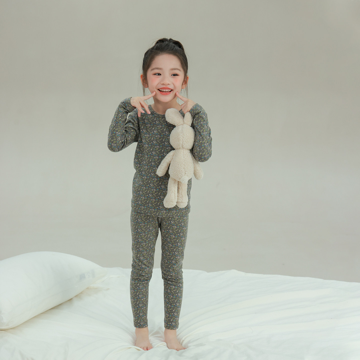 大耳象女童满印家居服套装冬季新款宝儿睡衣秋衣秋裤保暖打底亲肤,淘宝优惠券,粉丝福利购,淘宝优惠卷