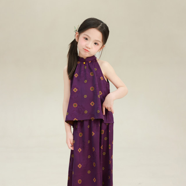 ເດັກຍິງຫູໃຫຍ່ຊ້າງຊຸດຈີນ Cheongsam 2026 Summer New Baoer ແບບແຫ່ງຊາດພິມ Halter Skirt ບາງຊຸດ