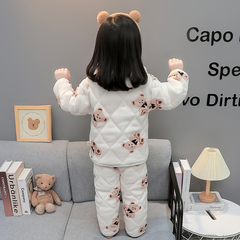 女小童冬季小熊三层加厚棉衣套装2025新款加厚卡通宝宝保暖家居服 - 图1