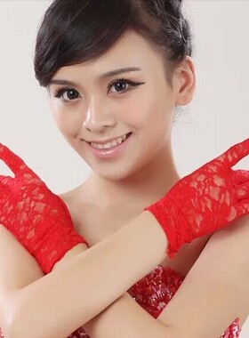 蕾丝短款新娘婚纱礼服演出
