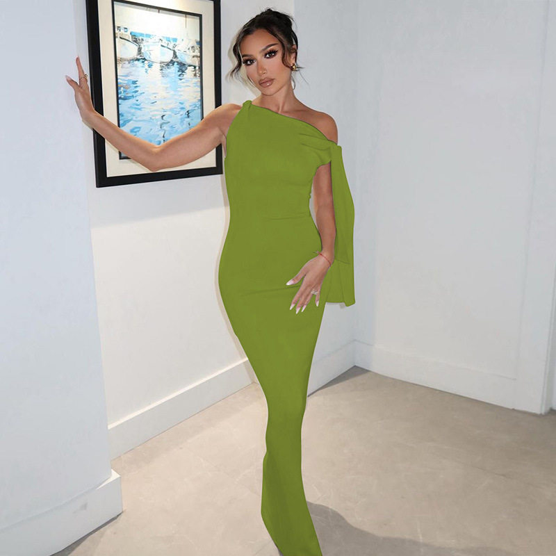 亚马逊热销女装2025夏季新品时尚气质单肩飘带纯色连衣裙外贸