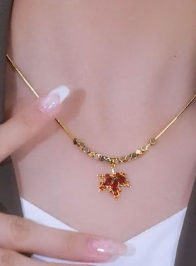 BF轻奢高级感红色枫叶项链ins网红爆款锁骨链潮流时尚显白颈链配