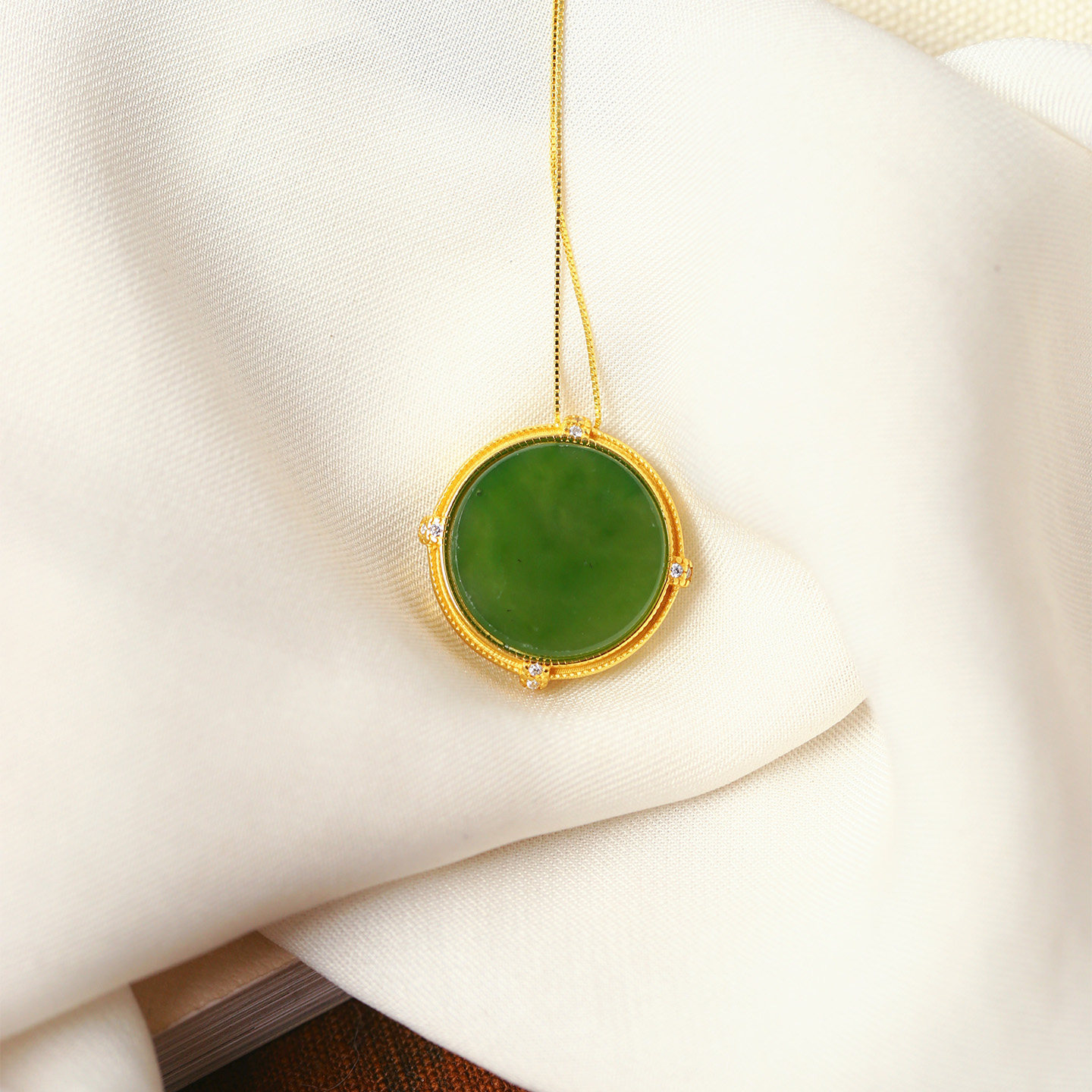 天然碧玉冰绿蛋面纯银镶嵌款手链吊坠戒指耳钉套装 女款玉石饰品,淘宝优惠券,粉丝福利购,淘宝优惠卷