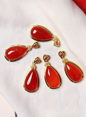 天然红玛瑙镀银托镶嵌水滴款吊坠