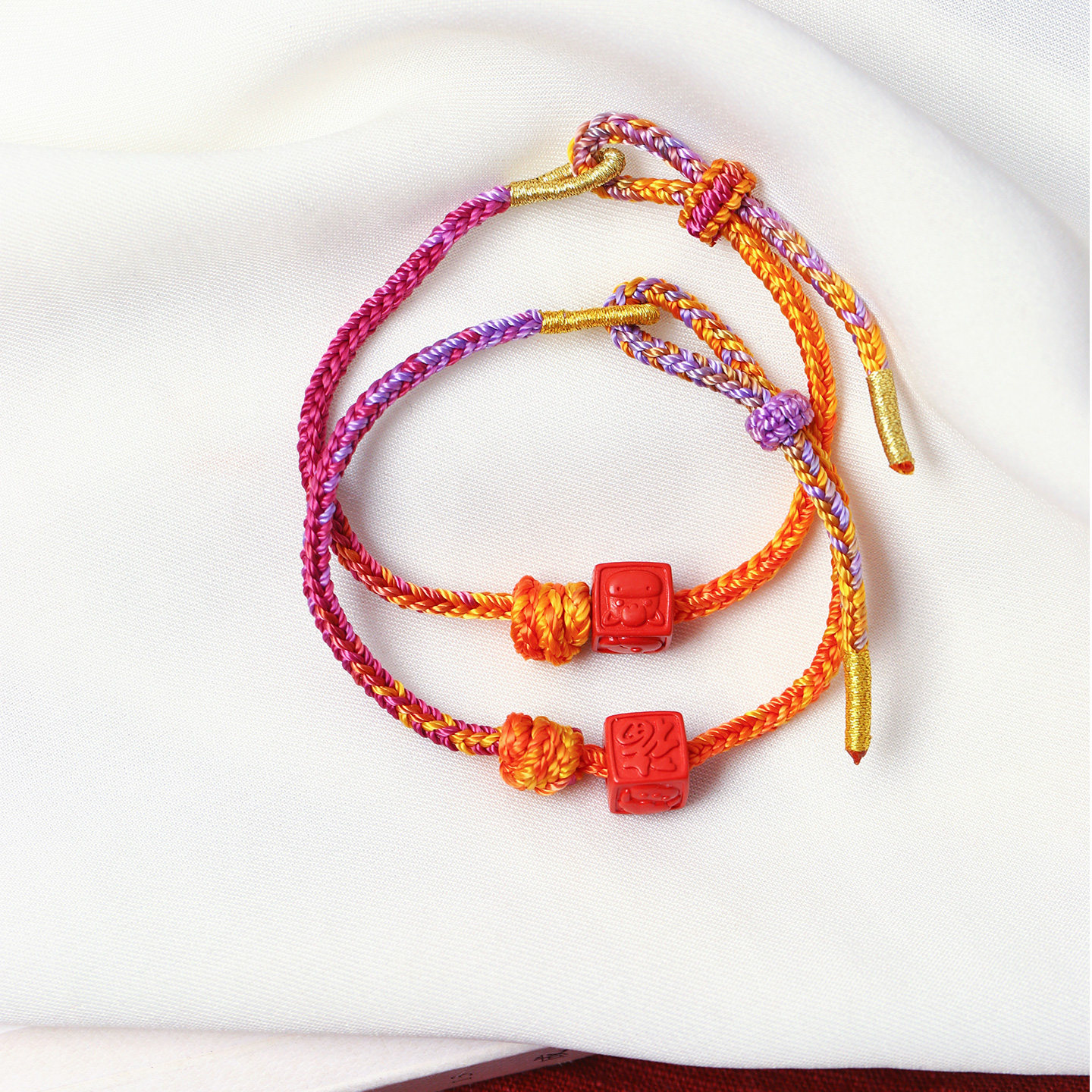 原矿朱砂高含量红砂生肖三合手绳手工编织可调节男女本命年饰品,淘宝优惠券,粉丝福利购,淘宝优惠卷