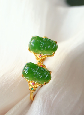 天然俄罗斯碧玉貔貅纯银镶嵌戒指