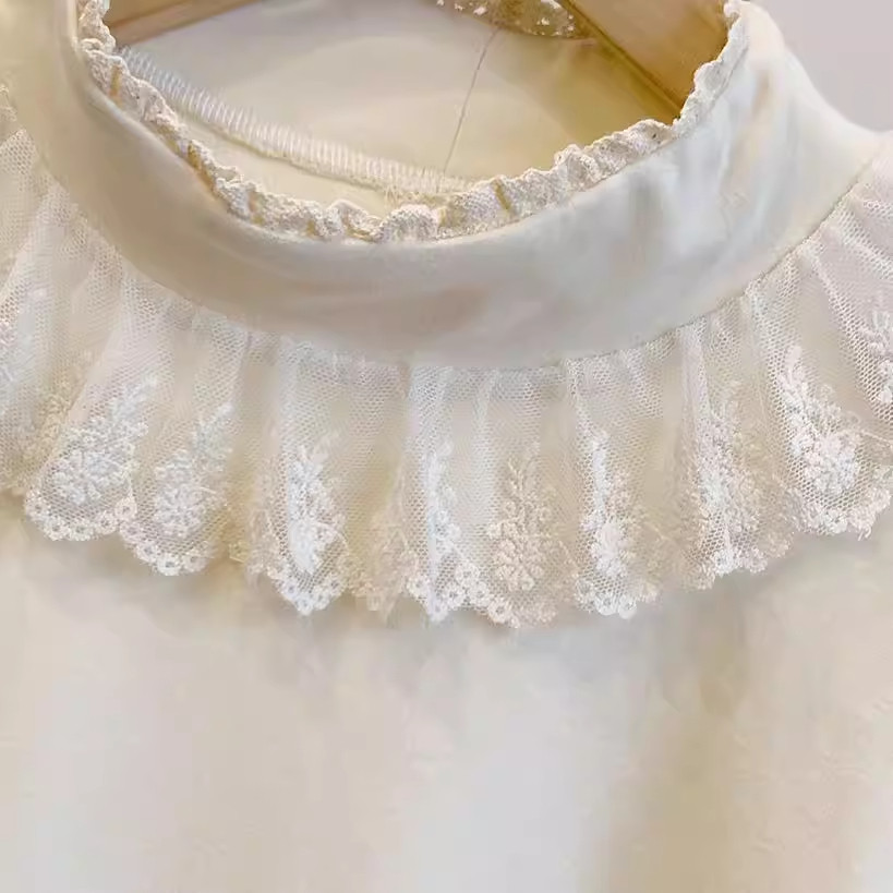 宽松蕾丝拼接百搭长袖T恤女甜美泡泡袖蕾丝拼接半高领打底衫上衣,淘宝优惠券,粉丝福利购,淘宝优惠卷