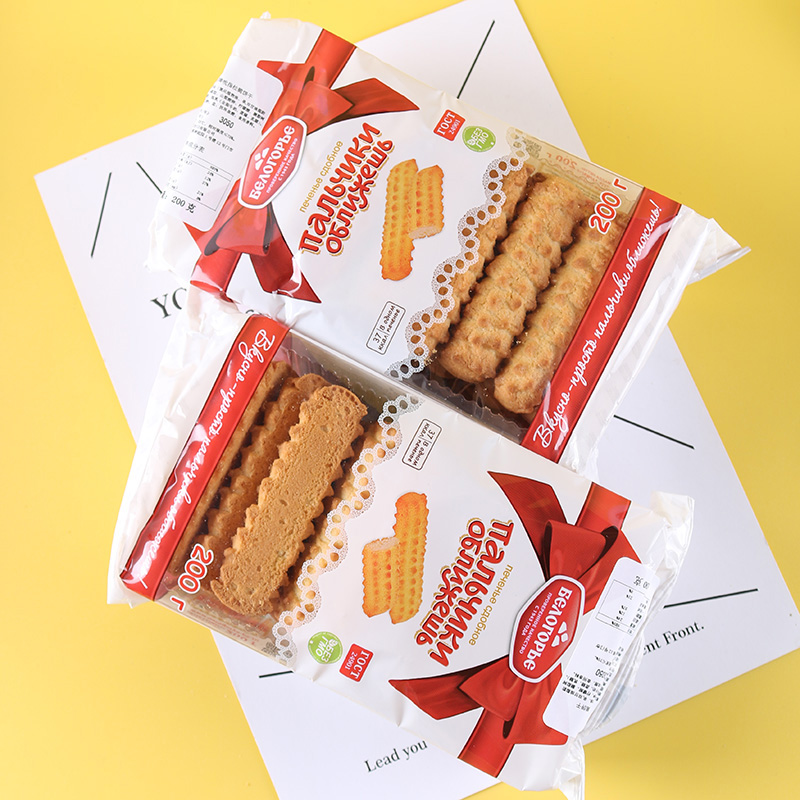 俄罗斯进口红丝带吮指饼干玉米味酥性松脆饼干棒条儿童休闲零食品 - 图2