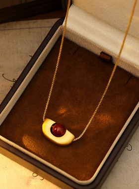 XKDDCT气质百搭U型吊坠项链美拉