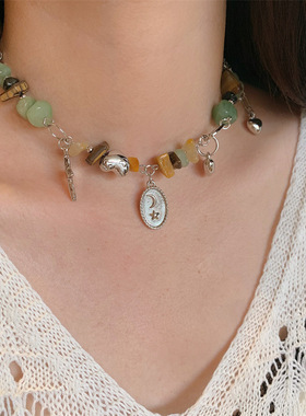 新中式高级感天然水晶石不规则绿色爱心项链拼接颈链设计感锁骨链