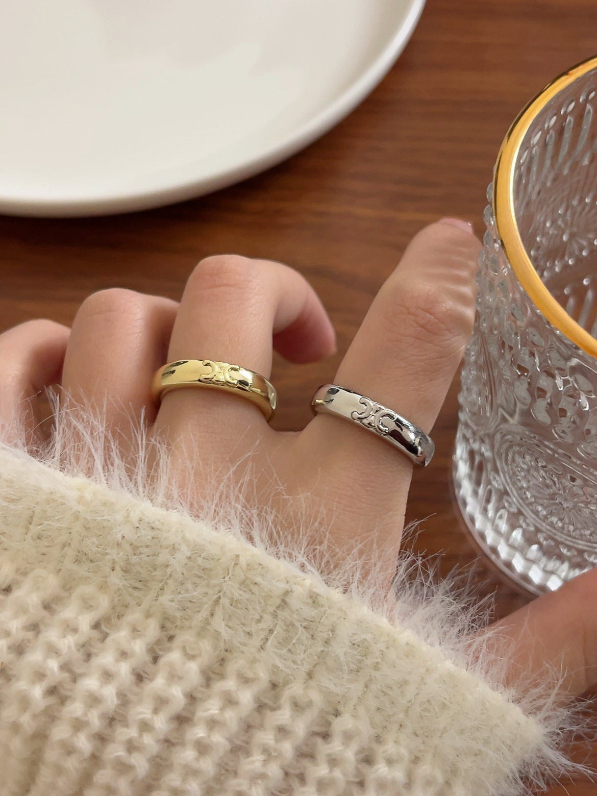 CEL高级感字母素圈高级感戒指女时尚个性ins冷淡风小众设计指环,淘宝优惠券,粉丝福利购,淘宝优惠卷