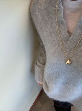 韩系ins新品钱袋子锦囊发财毛衣链女简约小众高级百搭长项链气质