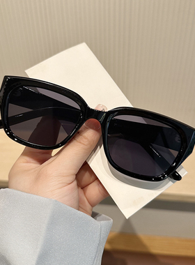 无遮阳方形复古女太阳镜
