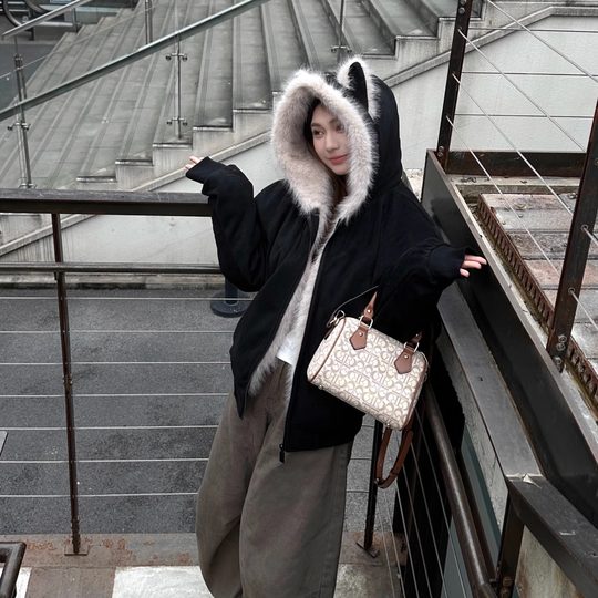 黑色猫耳朵毛领棉服加厚外套女2025冬装新款超好看复古座山雕棉衣