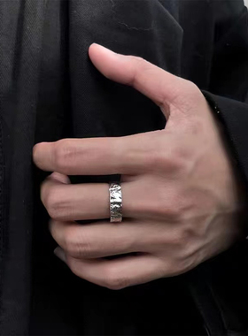 轻奢不规则褶皱戒指YUSTUDIO简约
