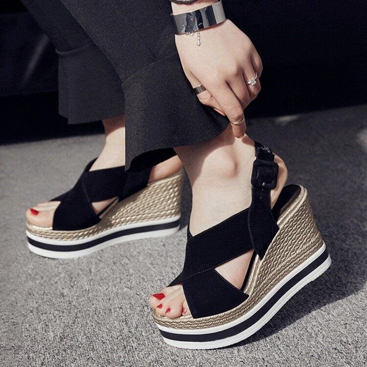 2024夏新款欧洲站真皮厚底坡跟磨砂一字扣超高跟罗马松糕鞋凉鞋女,淘宝优惠券,粉丝福利购,淘宝优惠卷