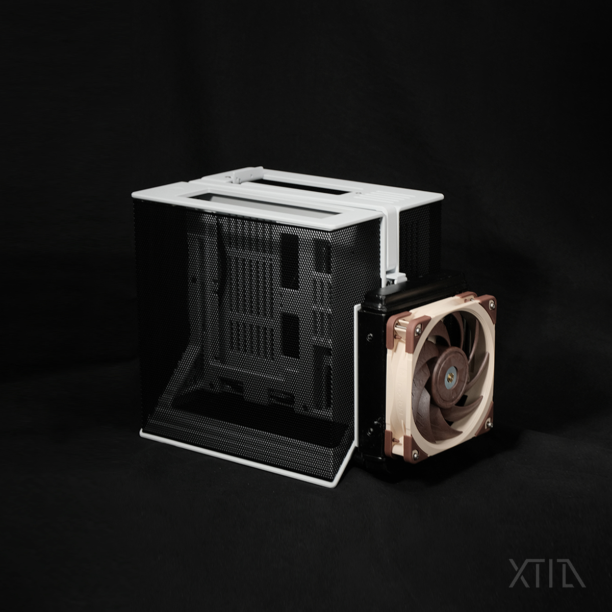 XTIA open chassis ITX rack all-aluminum customization