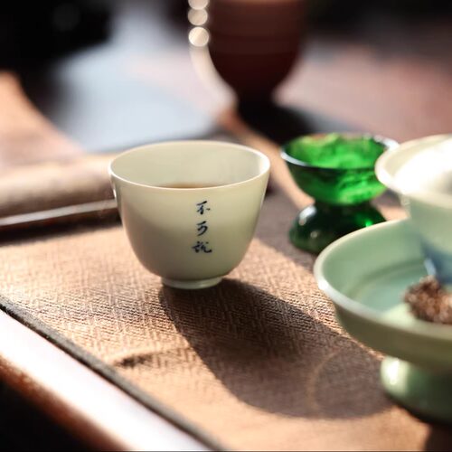 甜白釉 隋白杯 全手工 青花诗文 不可说 未闲&振桓  温润如玉 - 图1