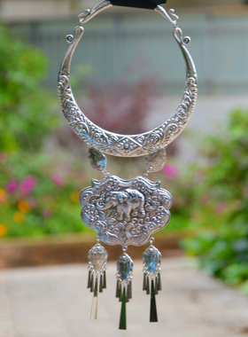 云南民族风特色新款苗银彝族绣刺绣项链原创复古项链演出舞蹈配饰