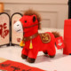 Doll mascot ປີມ້າ, ລວຍໄວໆເດີ