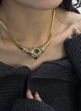 N莲娜丽姿彩宝项链