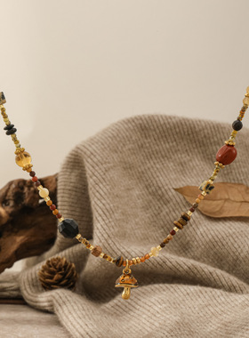 复古原创个性设计天然石蘑菇项链手工串珠轻奢钛钢毛衣链感女