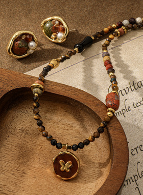 红迹蝴蝶 2026新款轻奢虎眼石项链女锁骨链感设计美拉德颈链