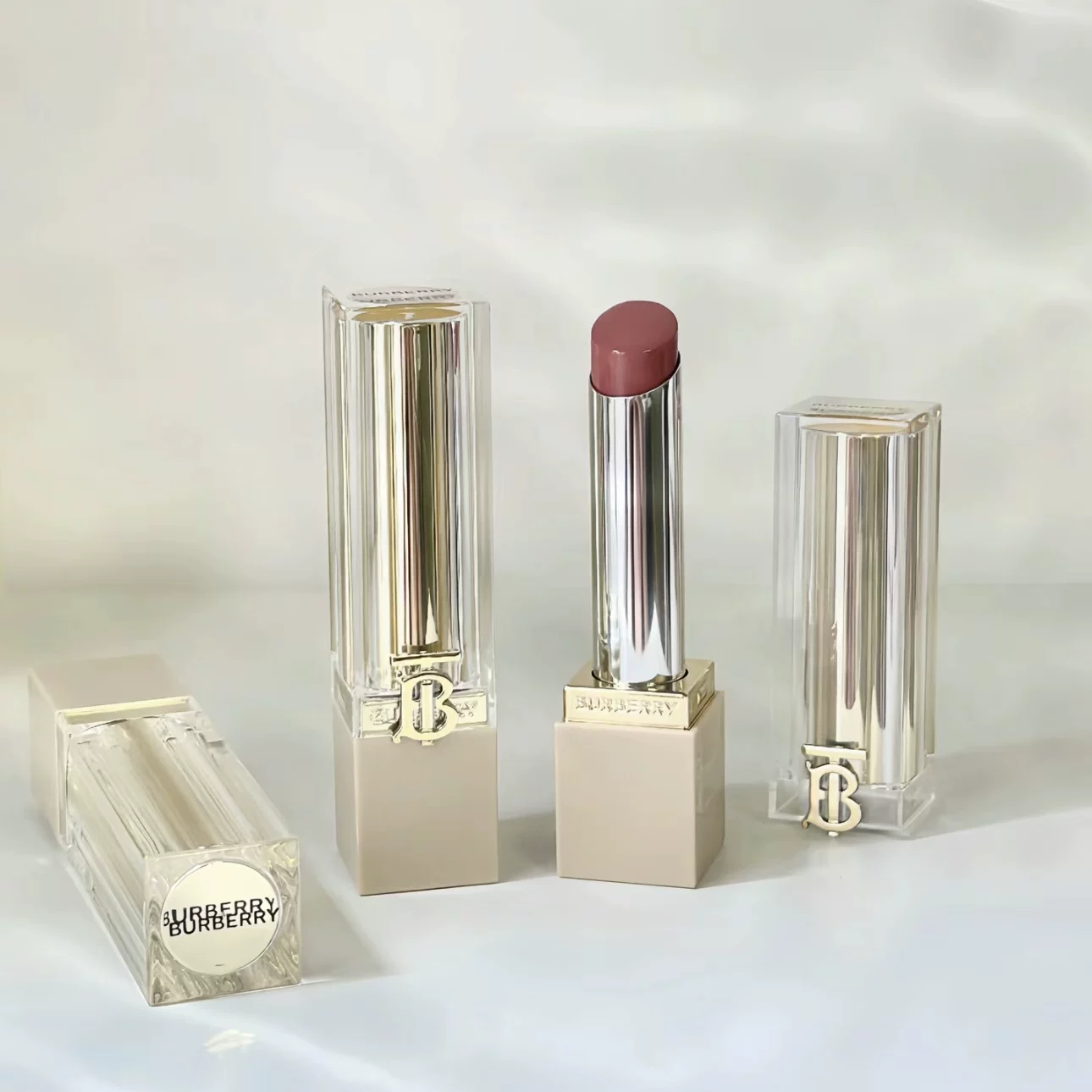 Burberry/Bobberba Burberry новые продукты Miss British Водяной Красный 604 606 93