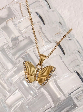法式复古风钛钢18k金蝴蝶吊坠女
