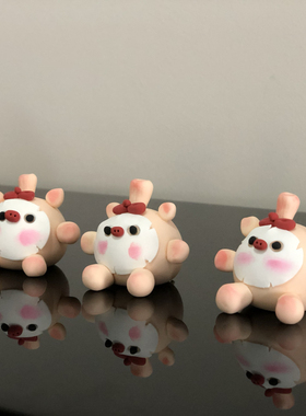 面膜小猪情绪稳定桌面独特小摆件可爱车载装饰公仔玩偶树脂纯手工