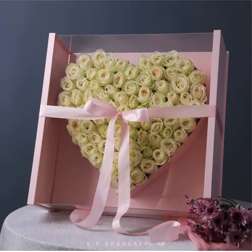 Творческая акриловая прозрачная цветочная коробка Grand Panorama 99 Rose Love Flower Box net Red Bults