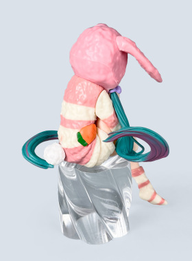 初音未来坐姿手办兔耳帽睡衣美少女动漫模型蛋糕车载摆件礼品