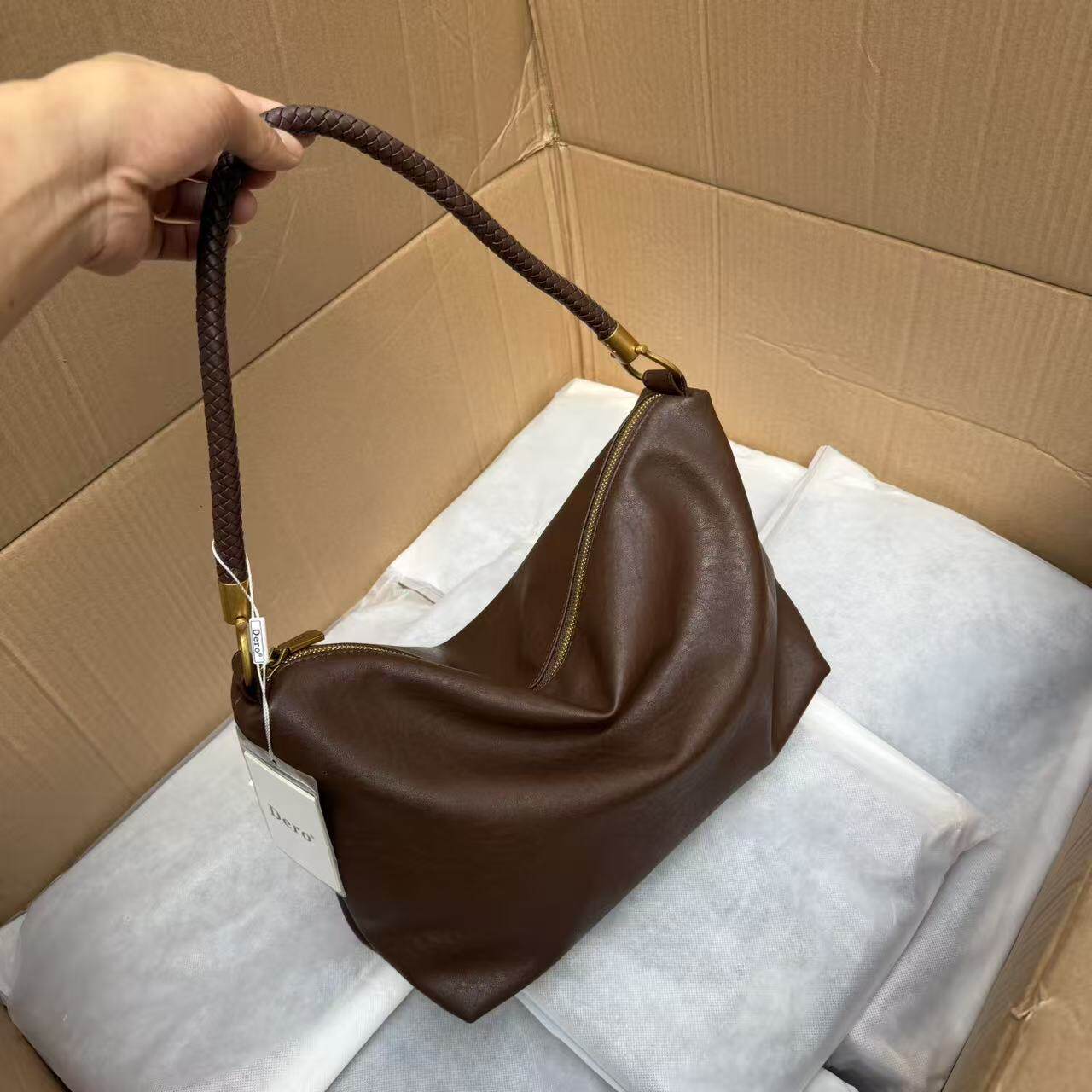 光泽感超绝！正价500+！国内公司单~松弛感软皮hobo包单肩腋下包,淘宝优惠券,粉丝福利购,淘宝优惠卷