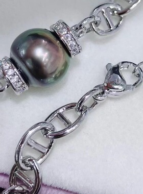 猪鼻子天然海水大溪地黑珍珠手链，自带气场，简约大气的单珠设计