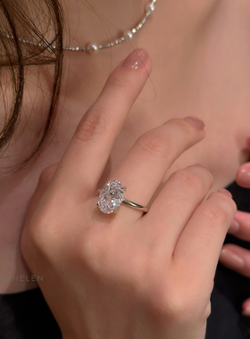 高碳钻新品鸽子蛋指环925银简约